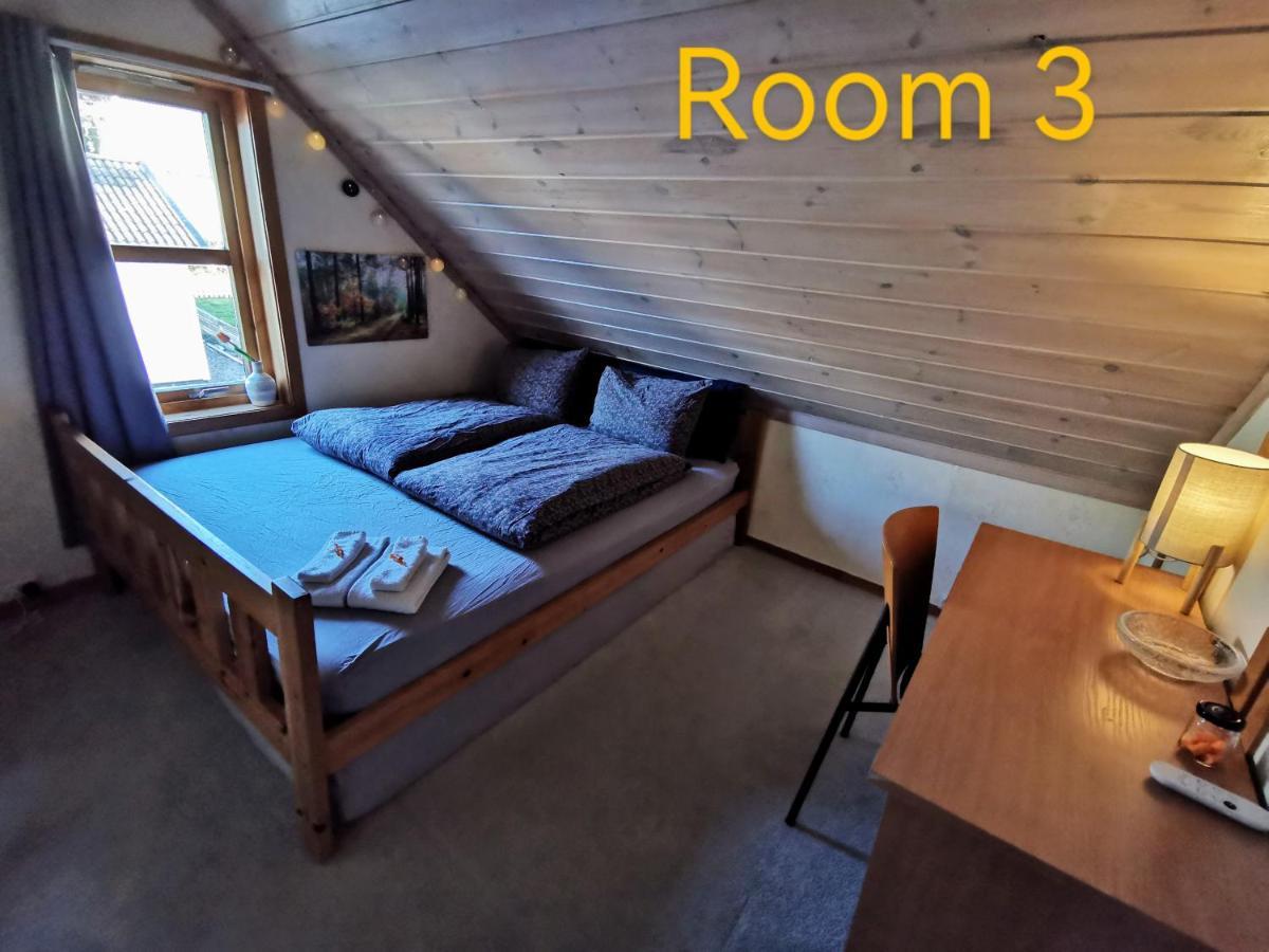Mikael'S Bed & Spa Apartment ซานเดฟยอร์ด ภายนอก รูปภาพ