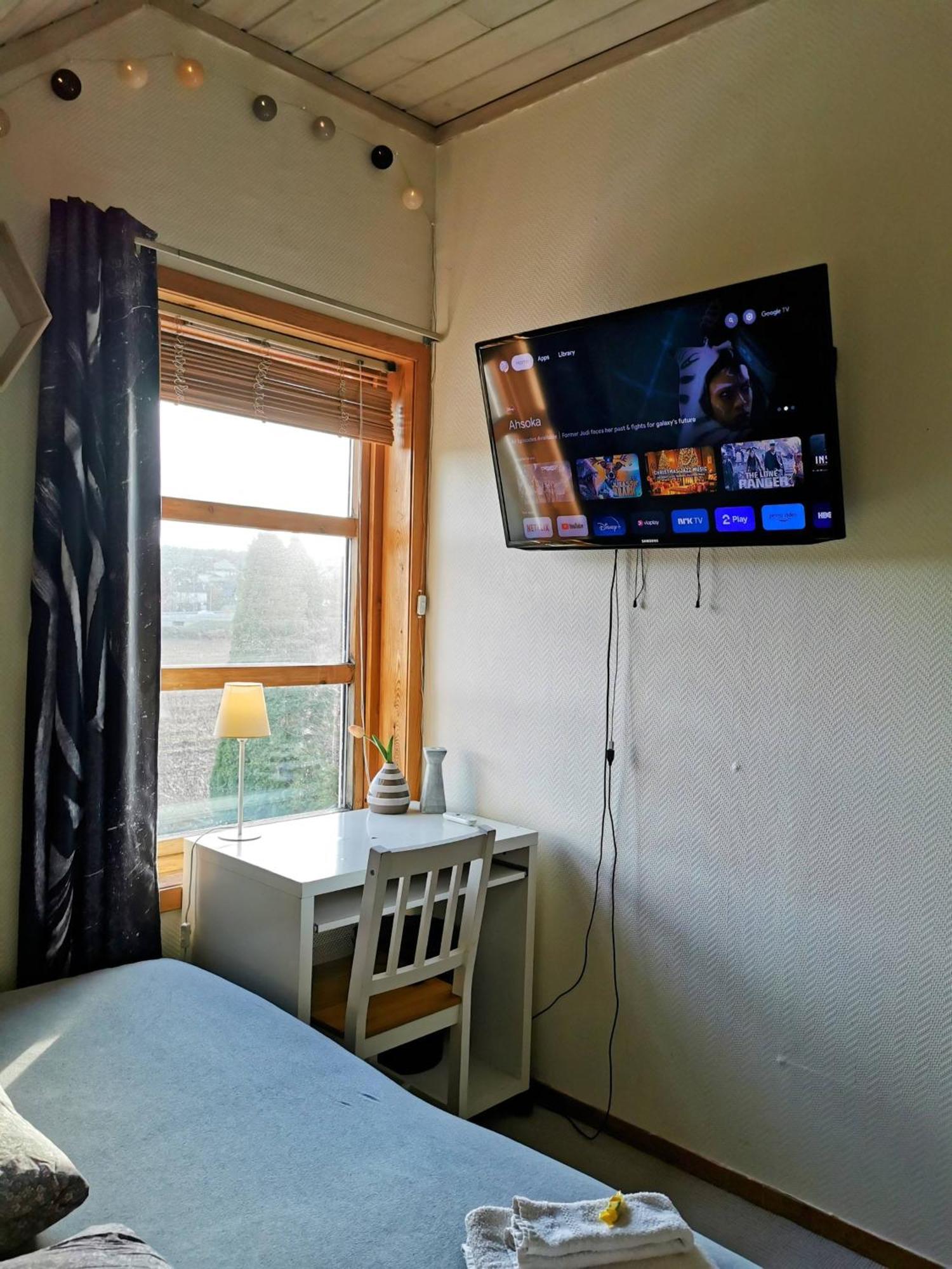 Mikael'S Bed & Spa Apartment ซานเดฟยอร์ด ภายนอก รูปภาพ